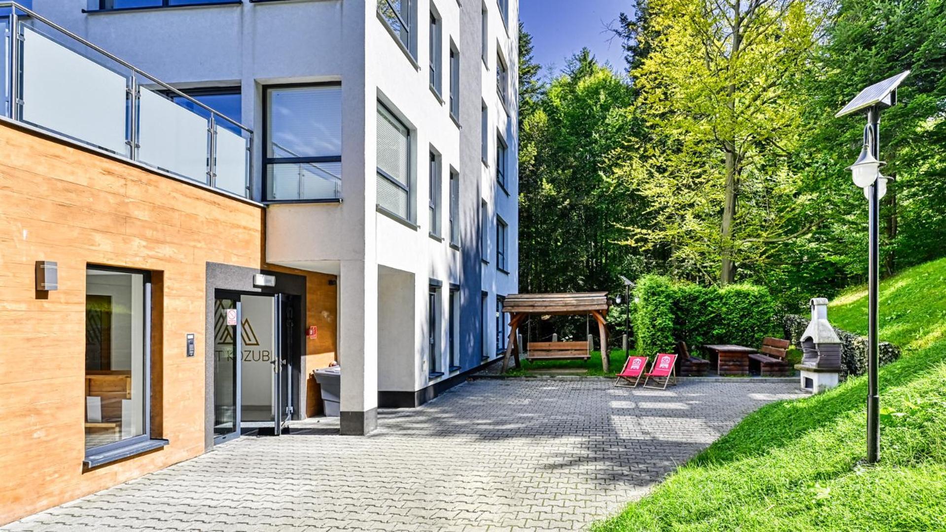 Apartament Spa 10 Resort Kozubnik Blisko Szczyrk - 5D Apartments Porąbka 외부 사진